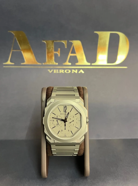 Octo Finissimo Cronograph Titanio